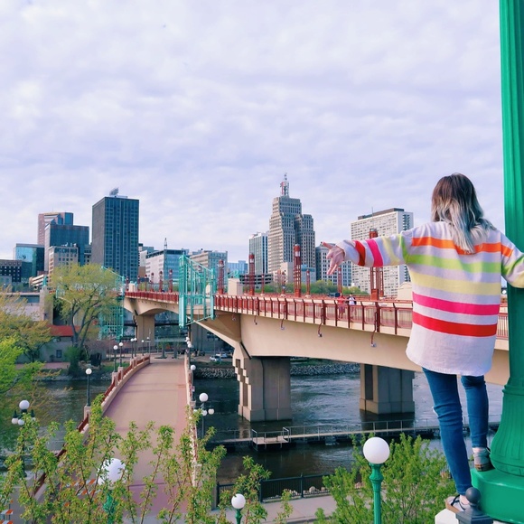 Meet your Posher, Maia - Picture 5 of 5